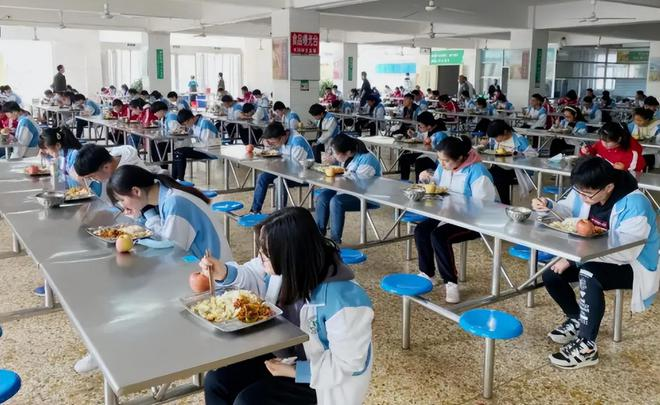 深圳學校食堂承包應該如何做好管理？